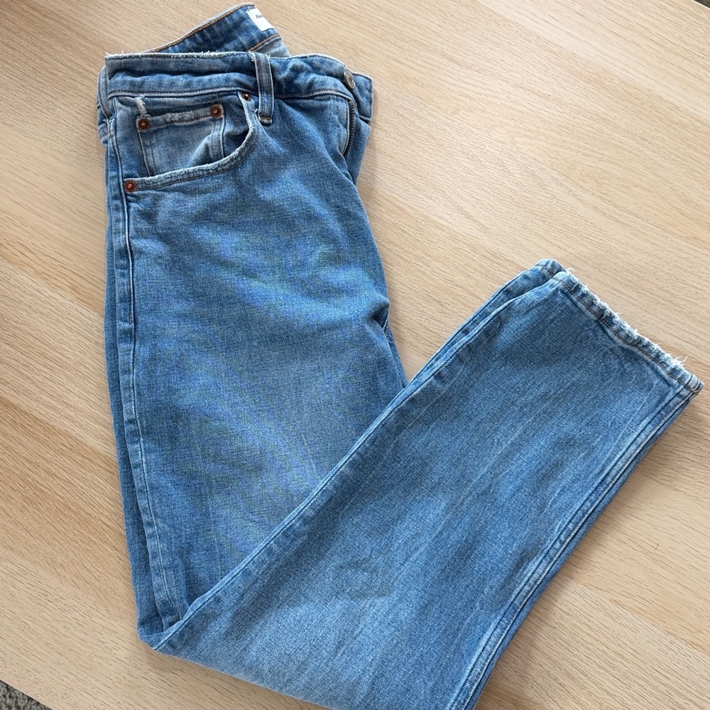 Abercrombie & Fitch Curve Love The Mom Jeans